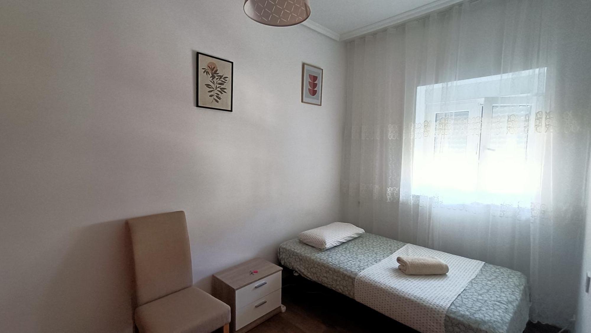 Anna Apartment Аликанте Екстериор снимка