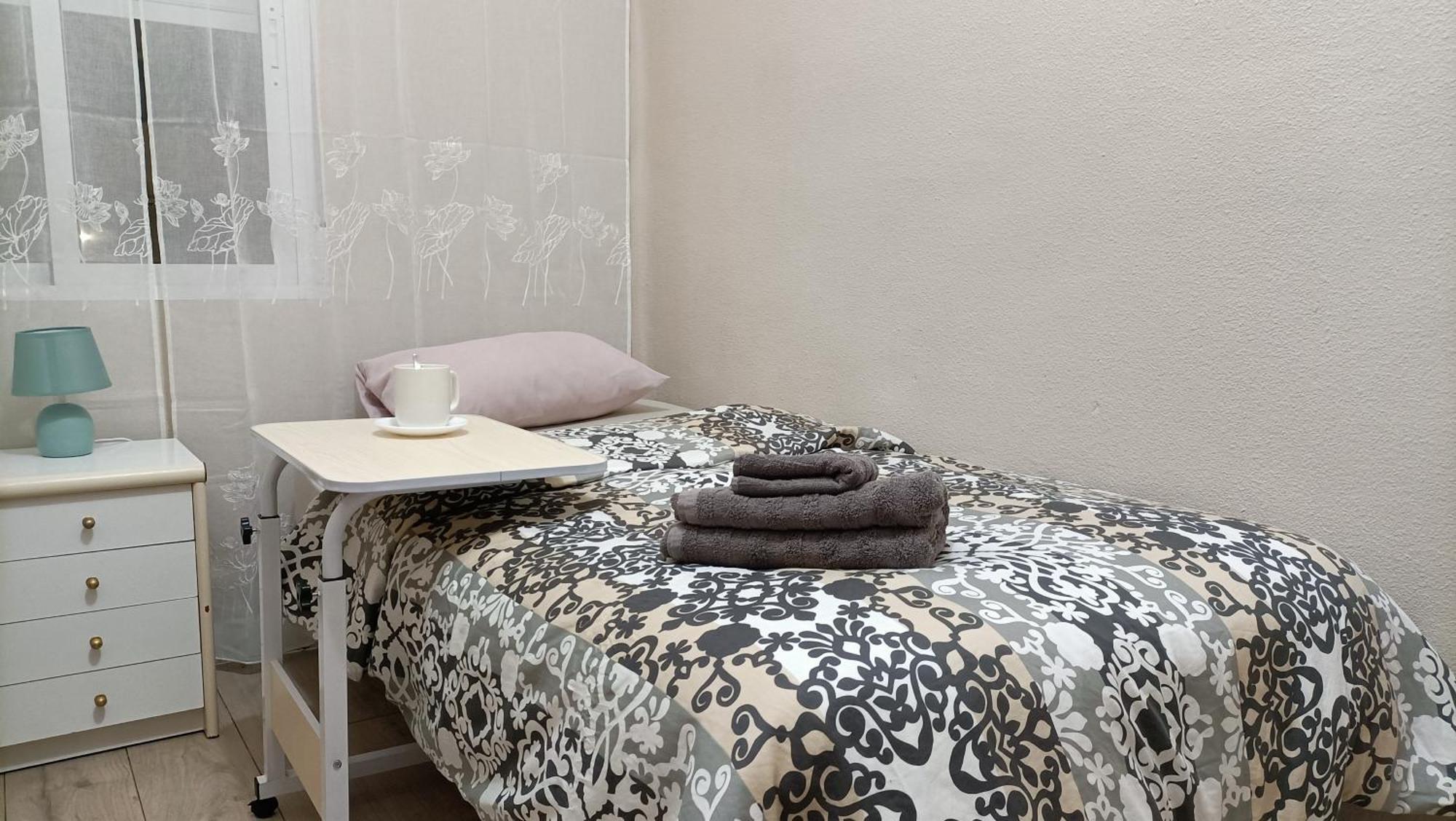 Anna Apartment Аликанте Екстериор снимка